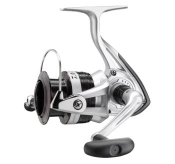 Angelrolle Daiwa Sweepfire E 2500C
